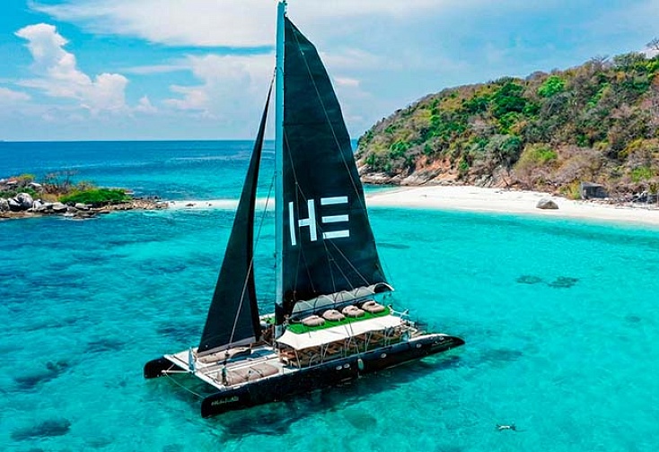 Party Catamaran 74ft
